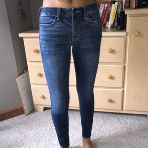 Simple american eagle skinny jeans